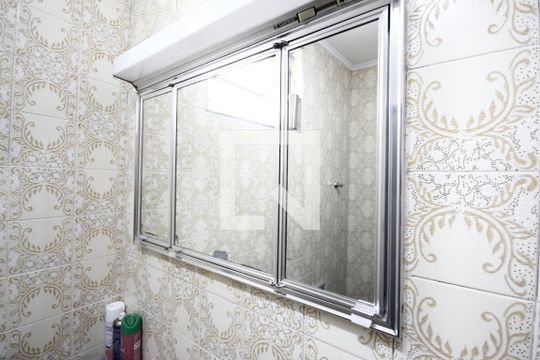 Banheiro da Suíte de casa à venda com 2 quartos, 120m² em Ipiranga, São Paulo