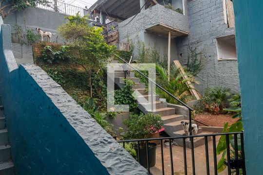 Quintal de casa à venda com 3 quartos, 262m² em Vila Trabalhista, Guarulhos