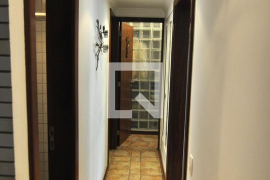 Corredor  de apartamento à venda com 2 quartos, 160m² em Freguesia de Jacarepaguá, Rio de Janeiro