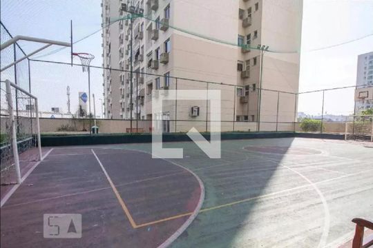 Área comum - Quadra de apartamento para alugar com 3 quartos, 78m² em Del Castilho, Rio de Janeiro