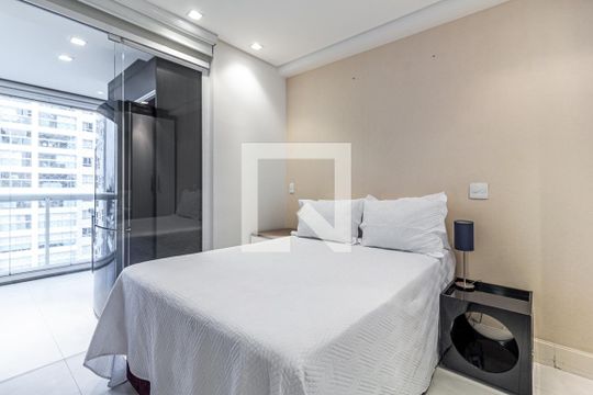 Studio de kitnet/studio à venda com 1 quarto, 42m² em Vila Olímpia, São Paulo