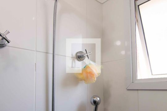 Banheiro de apartamento à venda com 2 quartos, 48m² em Freguesia do Ó, São Paulo