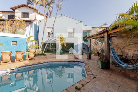 Casa à venda com 3 quartos, 437m² em Jardim da Saúde, São Paulo