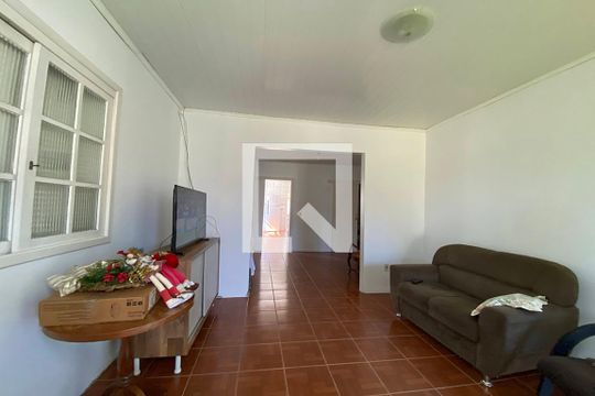 Sala de casa à venda com 3 quartos, 120m² em Feitoria, São Leopoldo