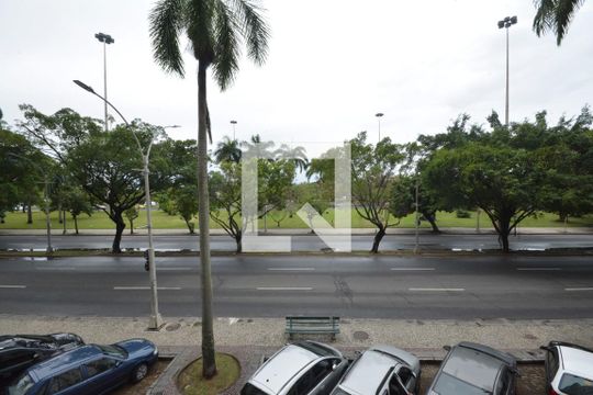 Vista de apartamento à venda com 7 quartos, 640m² em Flamengo, Rio de Janeiro