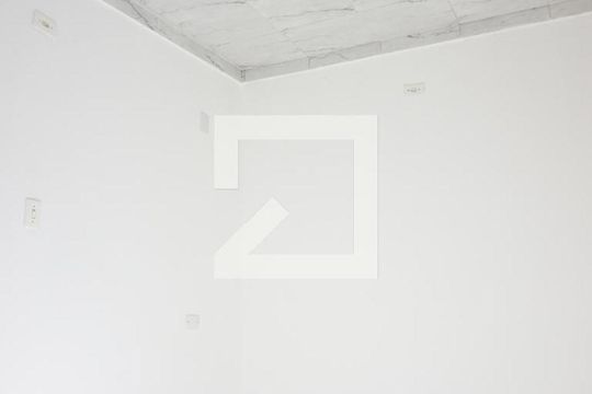 Casa para alugar com 1 quarto, 20m² em Vila Romero, São Paulo