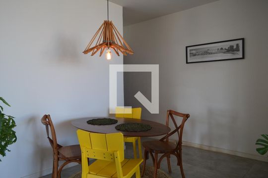 Sala de apartamento à venda com 3 quartos, 165m² em Tanque, Rio de Janeiro