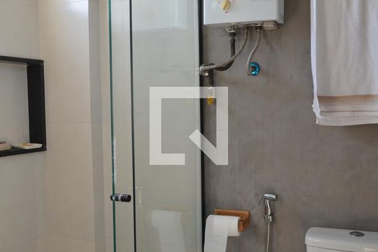Banheiro da Suíte de apartamento à venda com 3 quartos, 165m² em Tanque, Rio de Janeiro