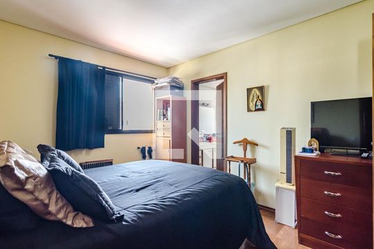 Suíte 1 de apartamento à venda com 3 quartos, 145m² em Pinheiros, São Paulo