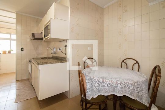 Cozinha de apartamento à venda com 2 quartos, 83m² em Jardim Barbosa, Guarulhos