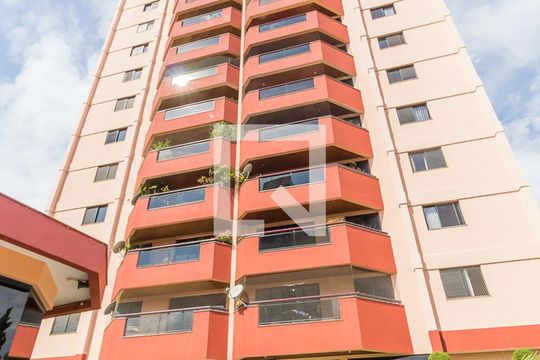 Fachada de apartamento para alugar com 4 quartos, 170m² em Vila Santa Maria, Poá