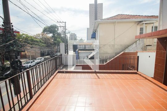 Varanda  de casa à venda com 3 quartos, 200m² em Vila Gustavo, São Paulo