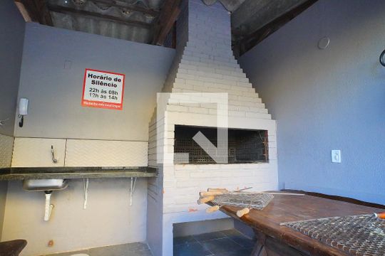 Área comum - Churrasqueira de apartamento à venda com 2 quartos, 60m² em Agronomia, Porto Alegre