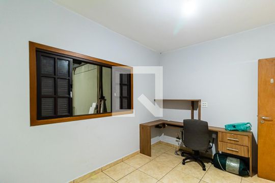 Quarto 1 de casa para alugar com 3 quartos, 160m² em Vila Mariana, Ferraz de Vasconcelos