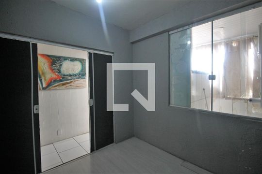 Quarto 2 de apartamento para alugar com 1 quarto, 48m² em Raul Veiga, São Gonçalo
