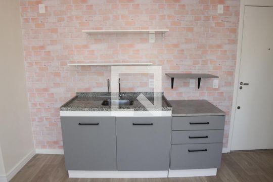 Sala Cozinha de apartamento à venda com 2 quartos, 36m² em Bela Vista, São Paulo