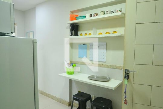 Cozinha de kitnet/studio para alugar com 1 quarto, 33m² em Centro, Rio de Janeiro
