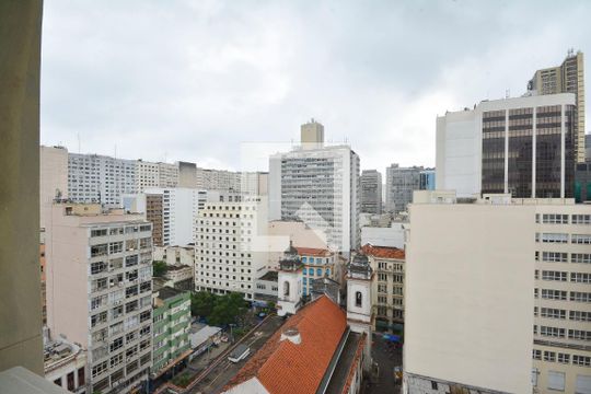 Vista do Quarto de kitnet/studio para alugar com 1 quarto, 33m² em Centro, Rio de Janeiro