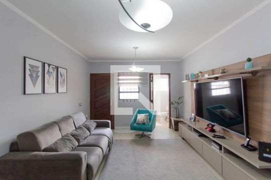 Casa à venda com 3 quartos, 143m² em Jardim Brasilia, São Paulo