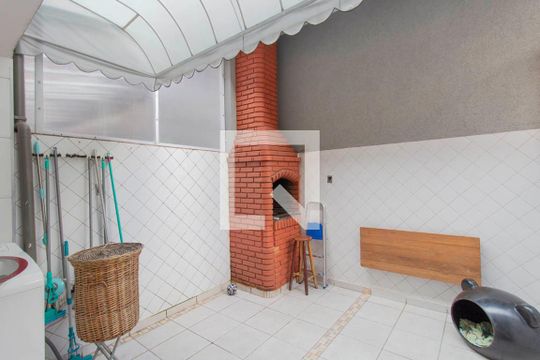 Churrasqueira de casa à venda com 3 quartos, 143m² em Jardim Brasilia, São Paulo