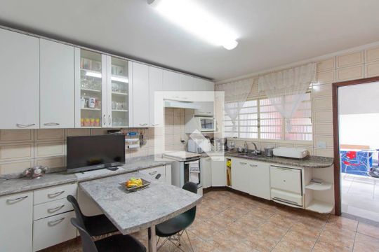 Cozinha de casa à venda com 3 quartos, 143m² em Jardim Brasilia, São Paulo