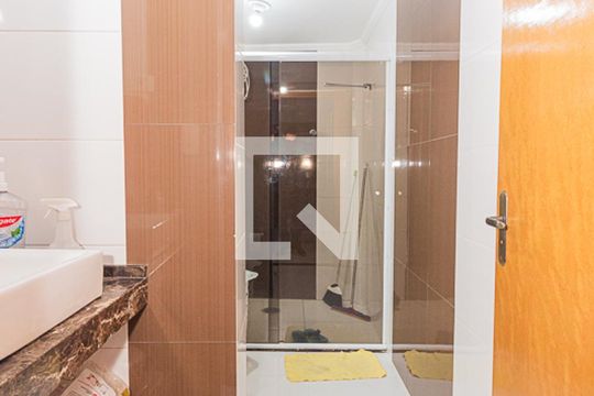 Banheiro da Suíte 1 de casa à venda com 3 quartos, 185m² em Vila Maria Alta, São Paulo