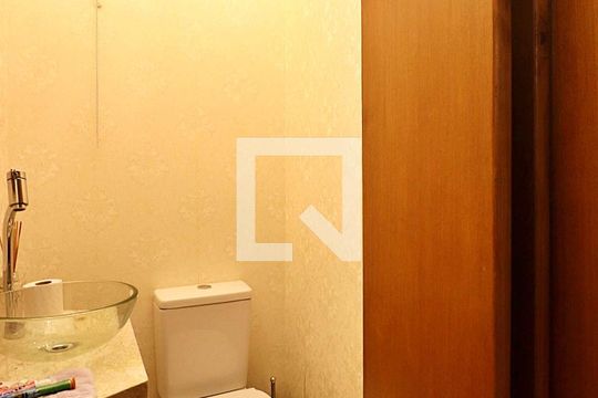 Lavabo de casa para alugar com 3 quartos, 125m² em Jardim, Santo André