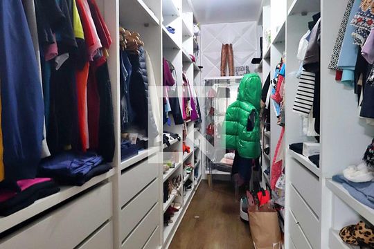 Closet de casa à venda com 3 quartos, 125m² em Jardim, Santo André