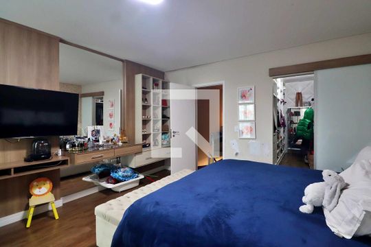 Quarto 1 - Suíte de casa para alugar com 3 quartos, 125m² em Jardim, Santo André
