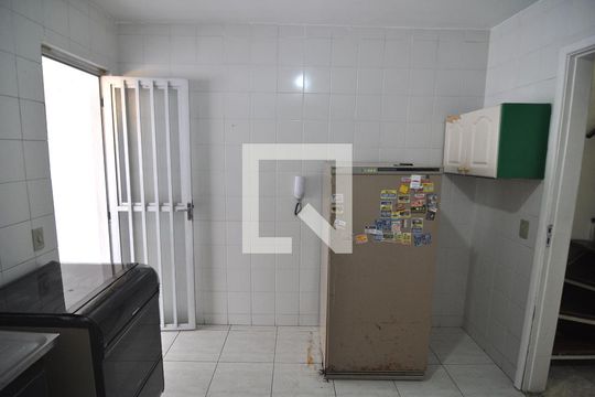 Cozinha - Armários de casa de condomínio para alugar com 2 quartos, 82m² em Pechincha, Rio de Janeiro