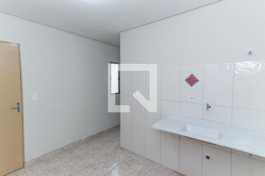 Cozinha de apartamento para alugar com 1 quarto, 33m² em Vila Maria Baixa, São Paulo