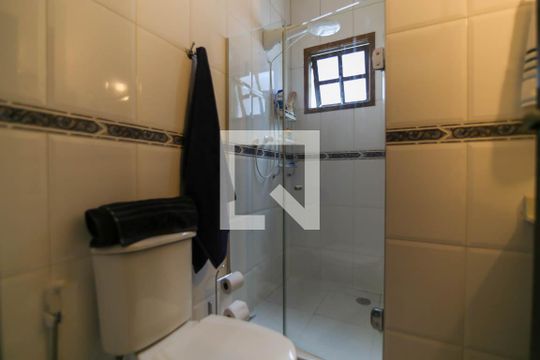 Banheiro da Suíte de casa de condomínio à venda com 3 quartos, 157m² em Parque Monte Alegre, Taboão da Serra