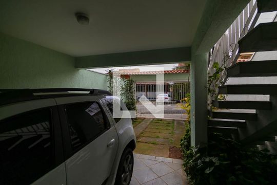 Garagem de casa de condomínio à venda com 3 quartos, 157m² em Parque Monte Alegre, Taboão da Serra