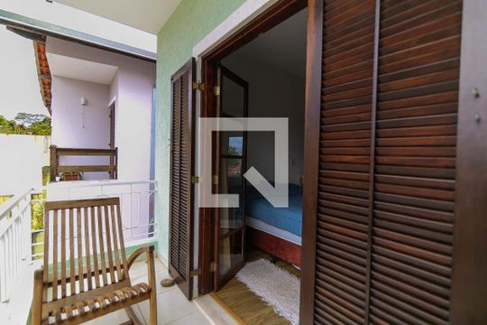 Sacada de casa de condomínio à venda com 3 quartos, 157m² em Parque Monte Alegre, Taboão da Serra