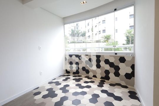 Varanda de apartamento à venda com 3 quartos, 76m² em Vila Andrade, São Paulo