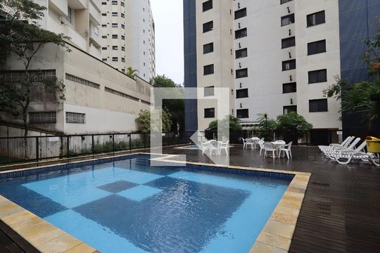 Área comum - Piscina de apartamento à venda com 3 quartos, 76m² em Vila Andrade, São Paulo