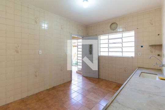 Cozinha de casa para alugar com 2 quartos, 70m² em Chácara Califórnia, São Paulo