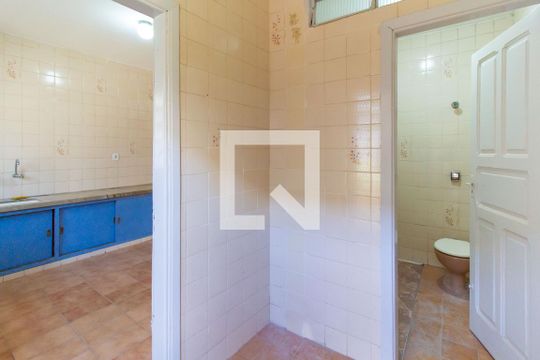 Hall de casa para alugar com 2 quartos, 70m² em Chácara Califórnia, São Paulo