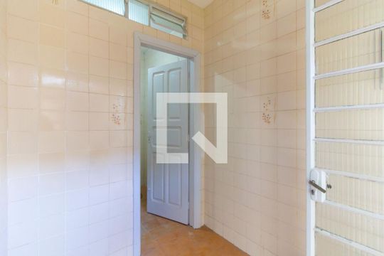 Hall de casa para alugar com 2 quartos, 70m² em Chácara Califórnia, São Paulo