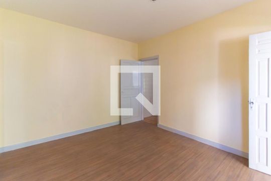 Sala de casa para alugar com 2 quartos, 70m² em Chácara Califórnia, São Paulo