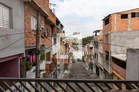 Vista da Area de Serviço de casa à venda com 7 quartos, 250m² em Parque Imigrantes, Diadema