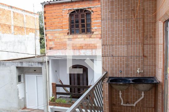 Área de Serviço 3 de casa à venda com 7 quartos, 250m² em Parque Imigrantes, Diadema