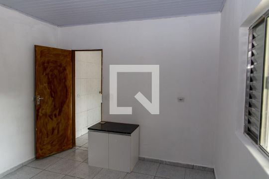 Quarto 1 de casa à venda com 7 quartos, 250m² em Parque Imigrantes, Diadema