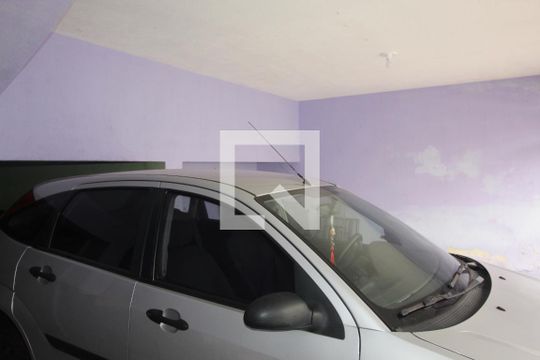 Garagem de casa à venda com 2 quartos, 125m² em Mauá, São Caetano do Sul