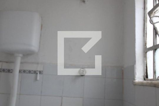 Banheiro Social de casa de condomínio para alugar com 1 quarto, 40m² em Riachuelo, Rio de Janeiro