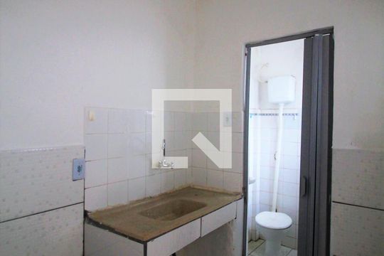 Cozinha de casa de condomínio para alugar com 1 quarto, 40m² em Riachuelo, Rio de Janeiro