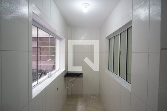 Área de Serviço de apartamento para alugar com 1 quarto, 70m² em Jardim Santa Adelia, São Paulo