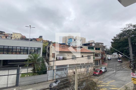Vista do Quarto 1 de casa à venda com 4 quartos, 220m² em Jardim Regina Alice, Barueri