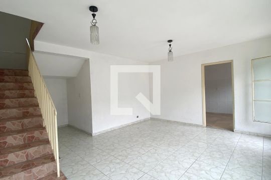 Sala de casa à venda com 4 quartos, 220m² em Jardim Regina Alice, Barueri