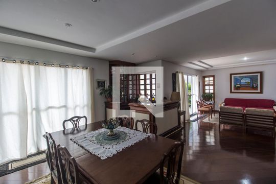 Sala de Jantar de casa de condomínio à venda com 5 quartos, 350m² em Alphaville, Santana de Parnaíba